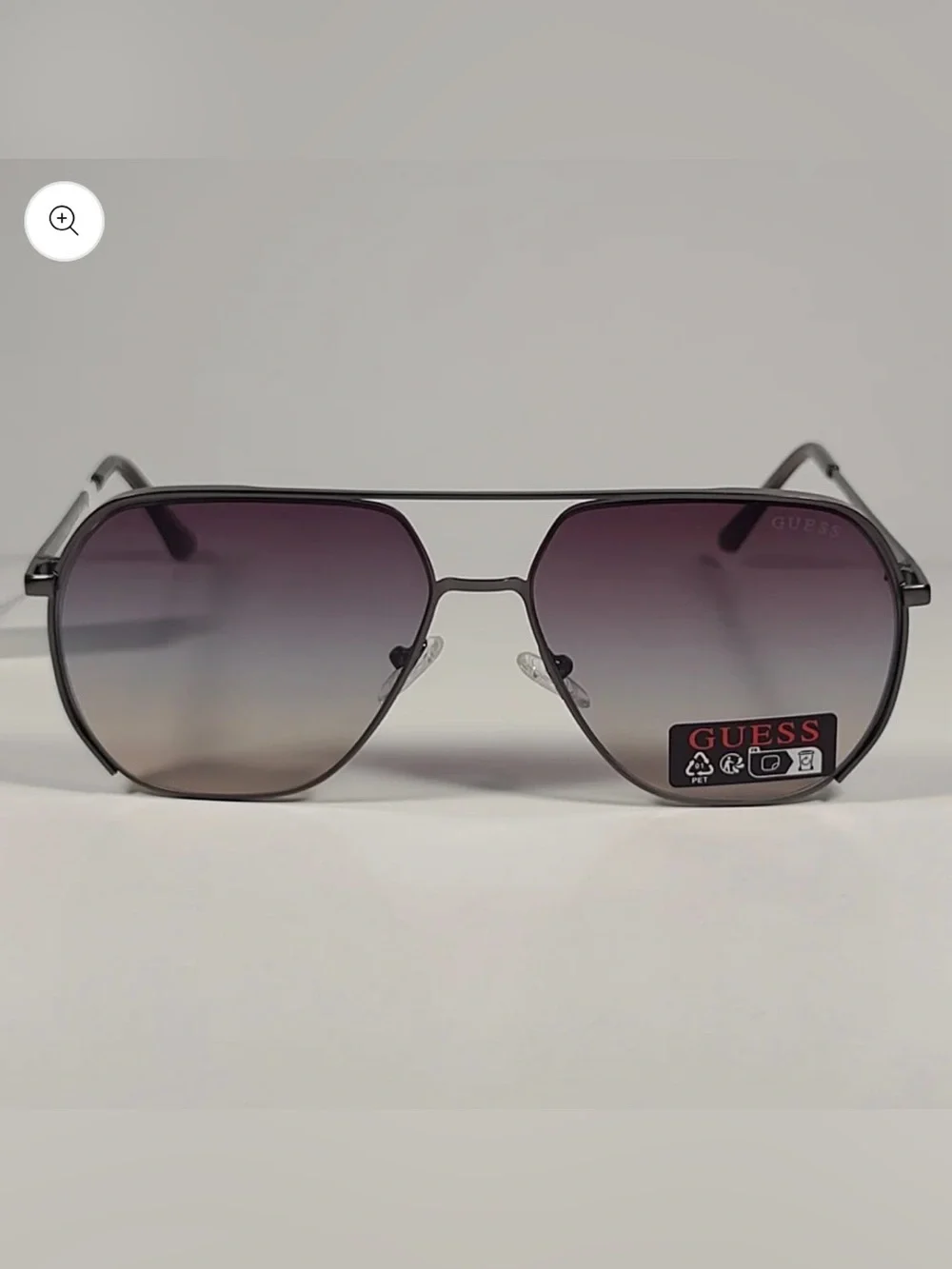 Guess GO00064 06F Pilot Sunglasses Gunmetal Frame Smoke Gradient Lens 61mm NWT